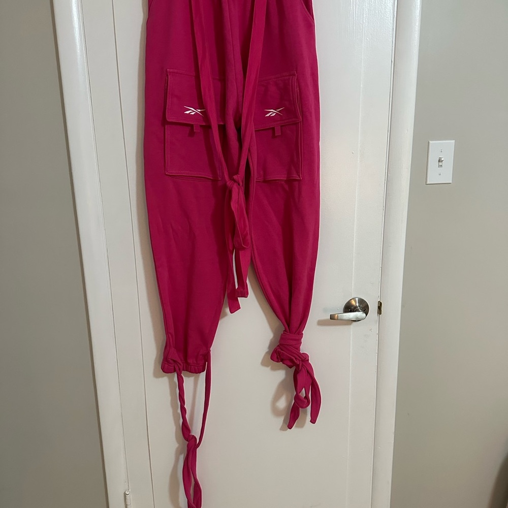 Reebok Cardi B Pink Cargo Sweatpants with laces on ankles and waist NWT Size L